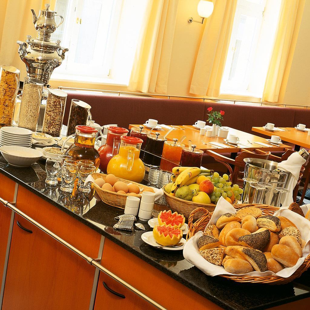 Sorat Hotel Cottbus Restaurante foto