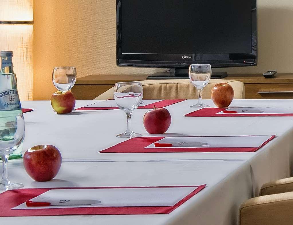 Sorat Hotel Cottbus Instalações foto