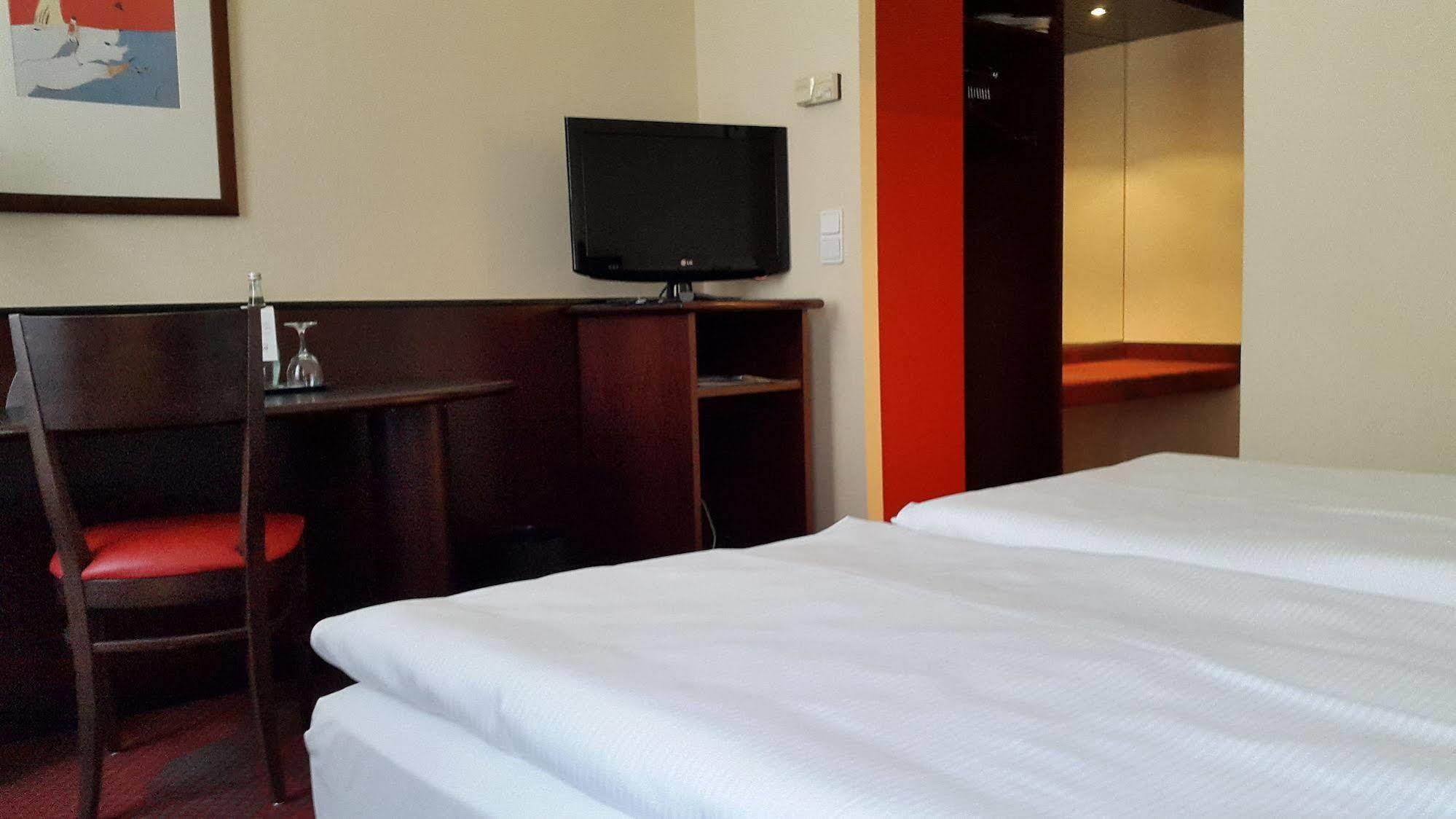 Sorat Hotel Cottbus Quarto foto